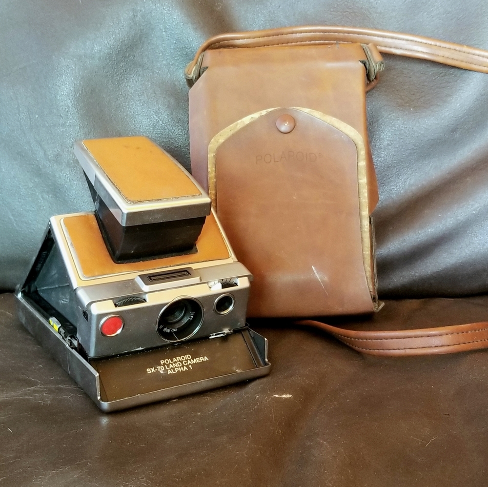 Vintage polaroid sx-70 alpha 1 UNTESTED